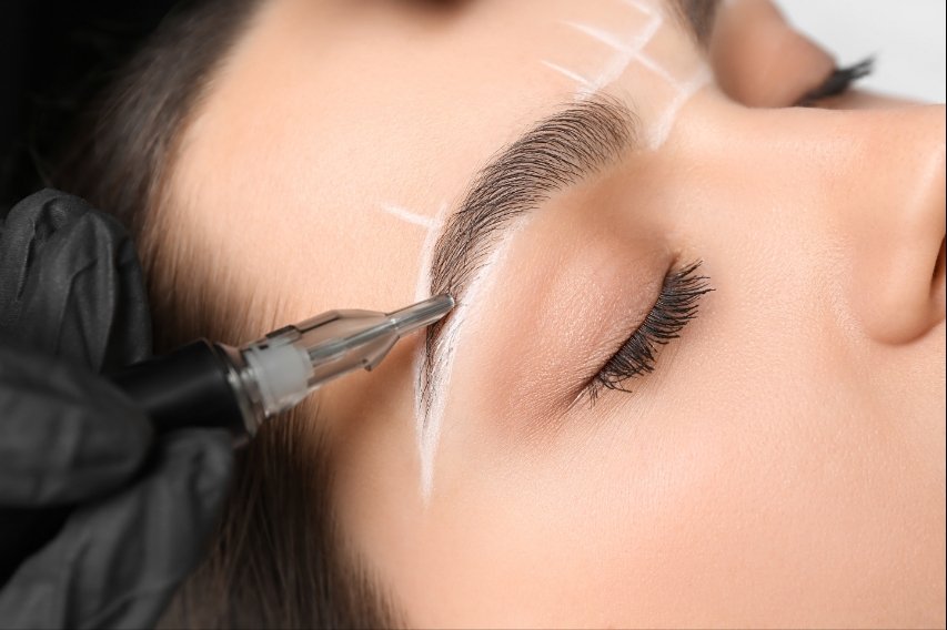 Microblading Casablanca Dakhla - Sourcils parfaits naturels - Centre Zein Soultana